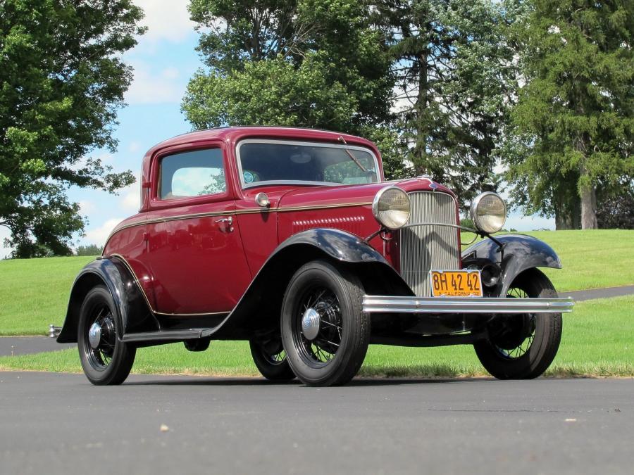  Ford Model B Deluxe Coupe 1932 года  (фото 1 из 4)